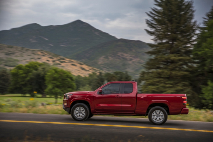 android, does the 2023 nissan frontier have wireless carplay?