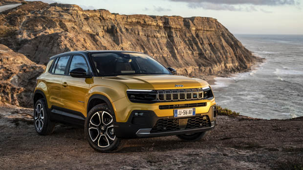 android, jeep avenger 2023: jeep reveals its first electric small suv with 54kwh battery and 400km range for europe