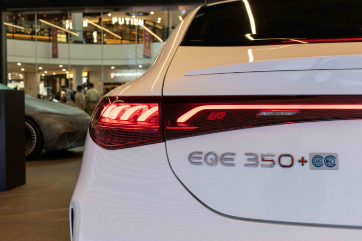 the eqe is mercedes-eq's new business klasse electric sedan