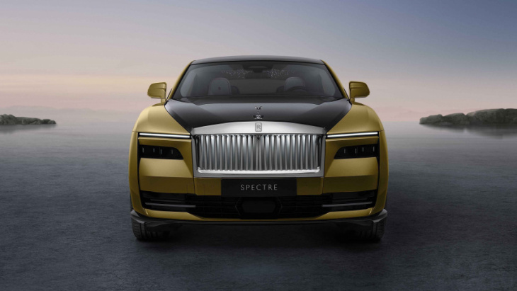 rolls-royce's first electric car, the spectre, revealed in all its mighty glory