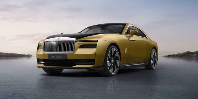 the rolls-royce spectre is an enormous, ultra-luxury ev coupe