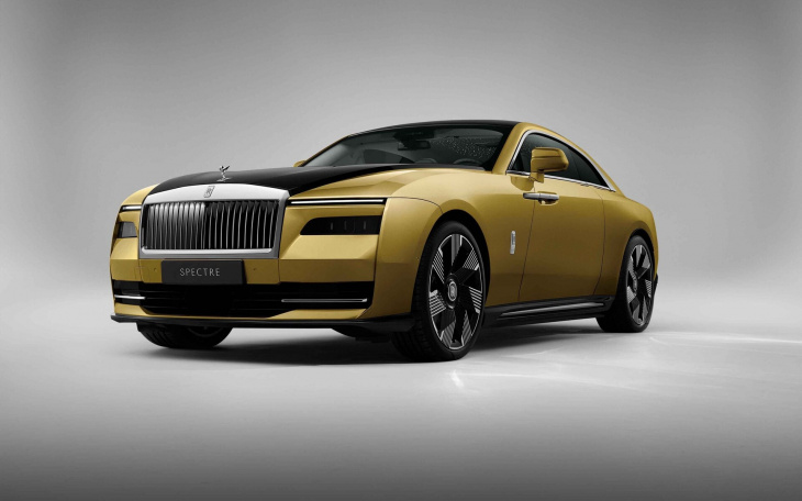 rolls-royce reveals its first all-electric model