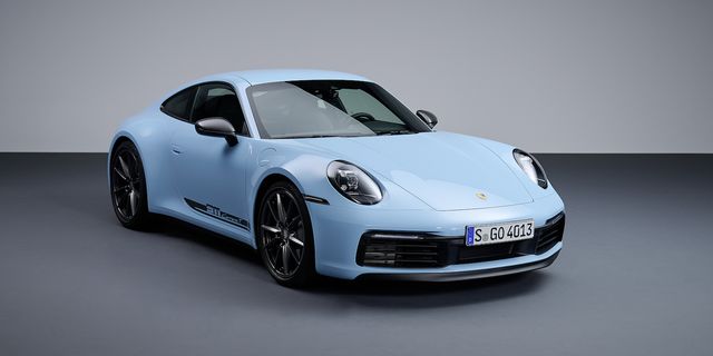 the 2023 porsche 911 carrera t pairs the base engine with a manual