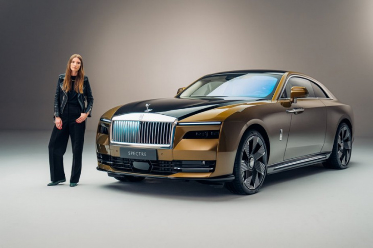 we need affordable evs: $300,000+ cadillac celestiq and $350,000+ rolls-royce spectre debut