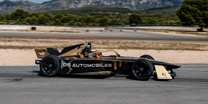 ds changes teams from techeetah to dragon