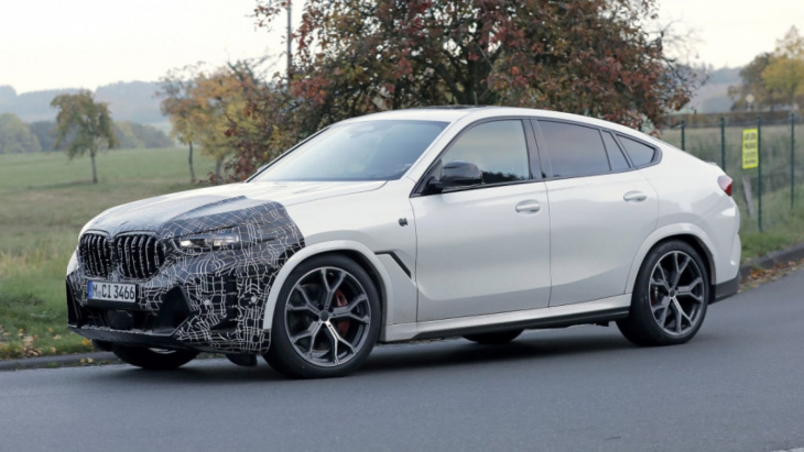 facelifted 2023 bmw x6 spotted on the road