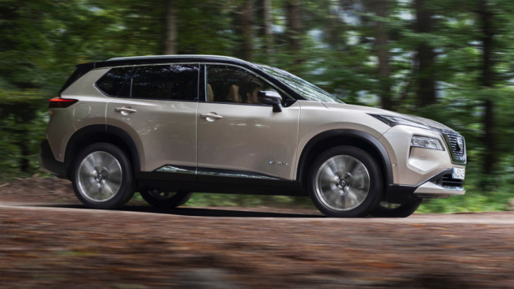 nissan x-trail review: the petrol-swilling electric suv