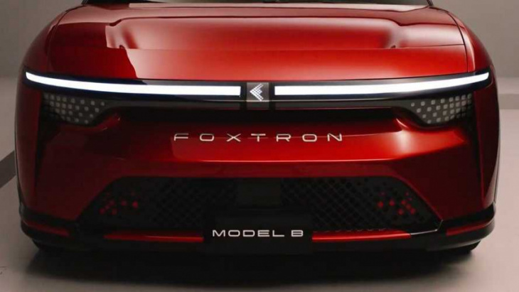 apple iphone maker foxconn would like to build evs for tesla: ceo