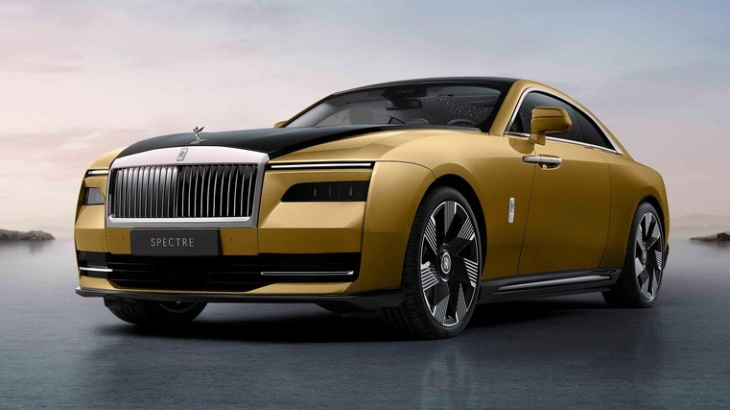 rolls-royce reveals first all-electric car