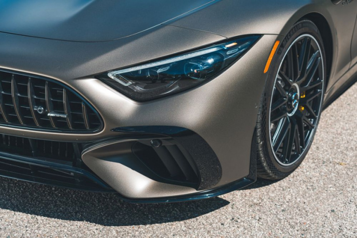tested: 2022 mercedes-amg sl63 reconnects with its fan base
