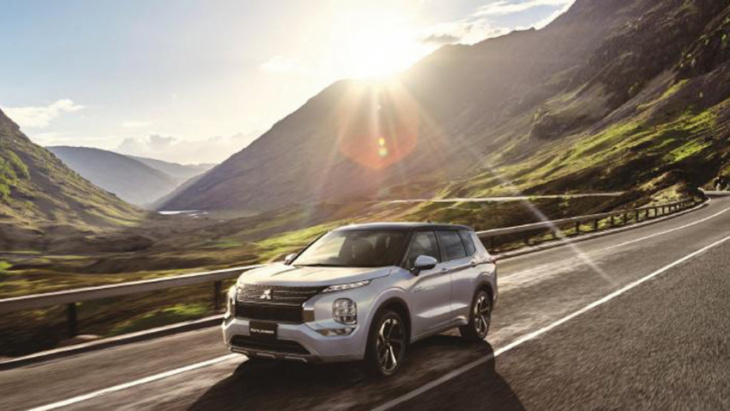 all-new mitsubishi outlander corners phev market, destined for global release in 2023