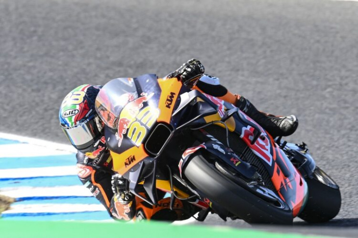 binder leads rins in opening malaysian motogp practice outing
