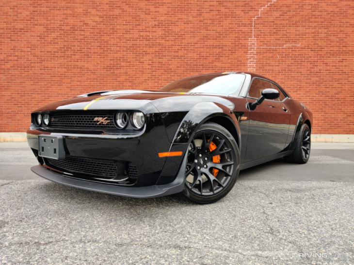 test drive review: 2022 dodge challenger scat pack widebody says a big, loud goodbye