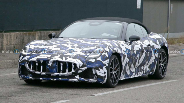maserati grancabrio spied for the first time with v6 engine