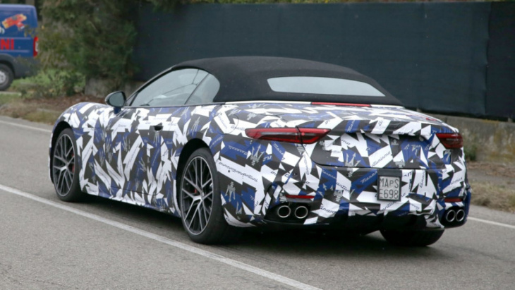 new maserati grancabrio spied for the first time