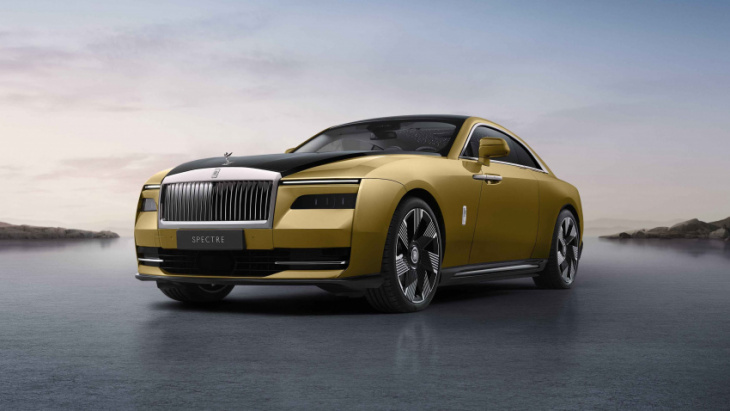 rolls-royce spectre is the brand’s first all-electric vehicle