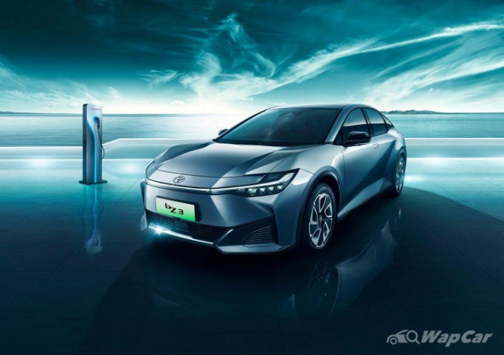 toyota bz3 announced for china - 'ev corolla' uses byd's lfp battery and rivals tesla model 3
