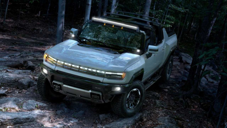 2022 gmc hummer ev recalled for battery pack sealing issue