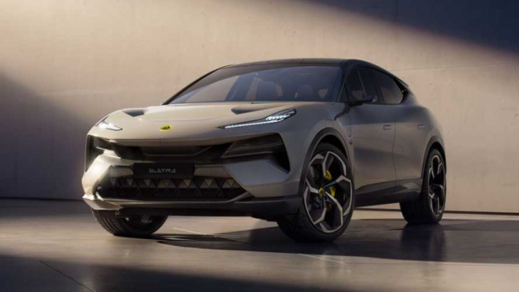 android, lotus eletre detailed: up to 373 miles of range, €95,990 base price