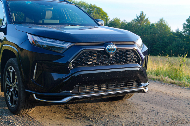 popular used cars like the toyota rav4 and ford mustang now 'unaffordable'