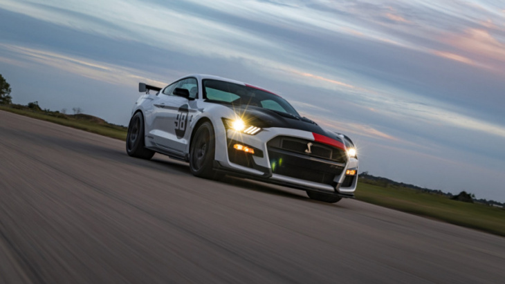 hennessey cranks ford mustang shelby gt500 to 1,204 hp for $59,950