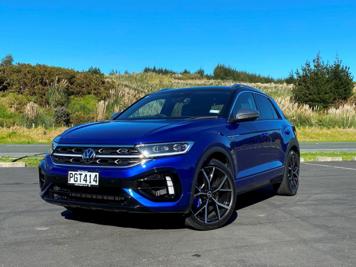 android, volkswagen t-roc r review: roc star