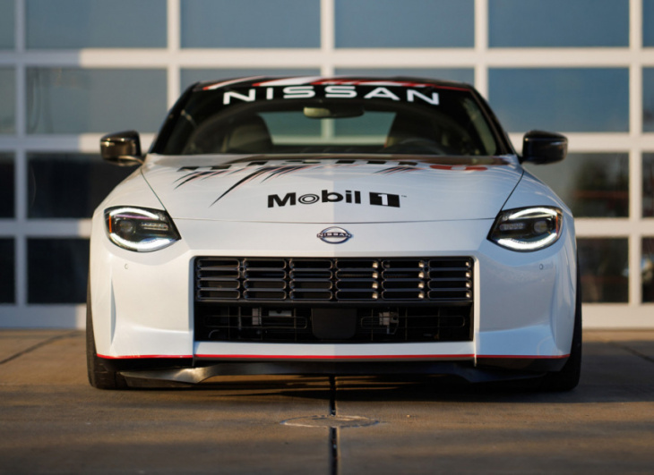 nismo showcases official parts for nissan z with sema concept
