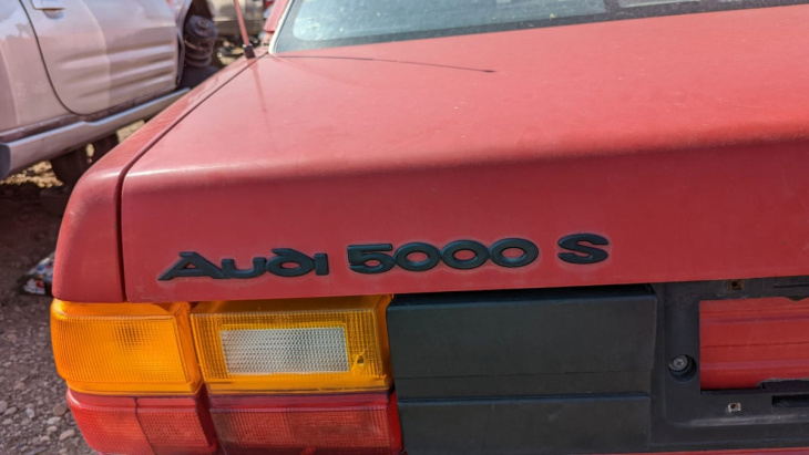 junkyard gem: 1987 audi 5000 s quattro sedan