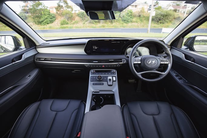 android, hyundai palisade 2023 review: elite 7-seat diesel