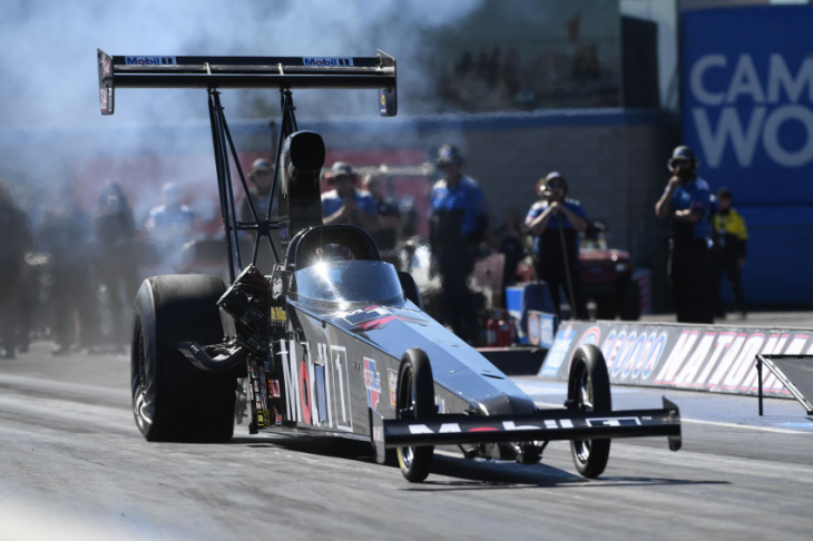 tony stewart comes up 0.0002 second short in nhra top alcohol dragster debut