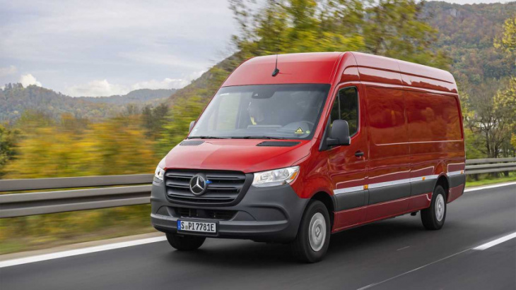 2023 mercedes esprinter travels 295 miles on single charge