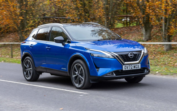 nissan qashqai e-power review: the electric family suv that you fill with petrol