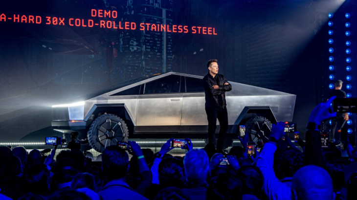 tesla cybertruck mass production to begin at end of 2023