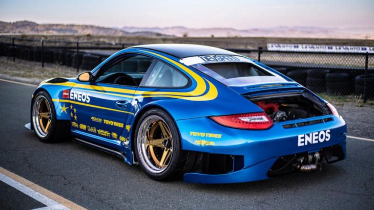 woah, this is a porsche 911 gt3 with a 550bhp subaru boxer engine