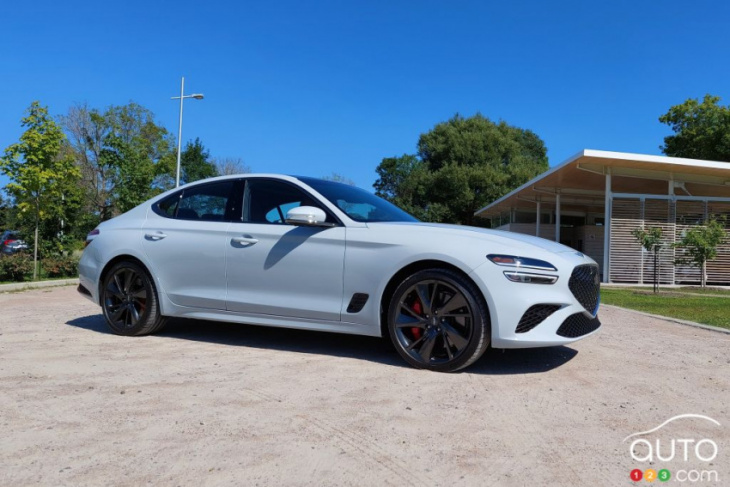 2022 genesis g70 review: when the porridge is just right