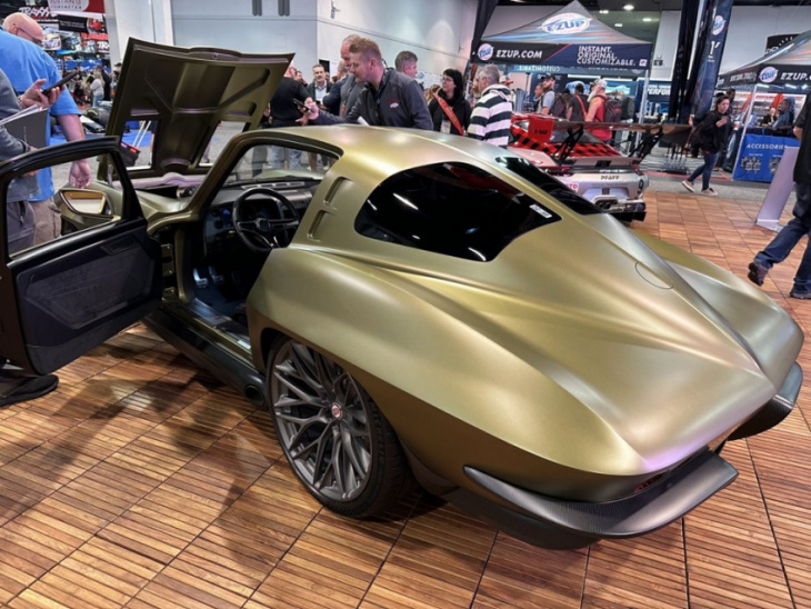 stunning custom wide body split window corvette wows at sema 2022