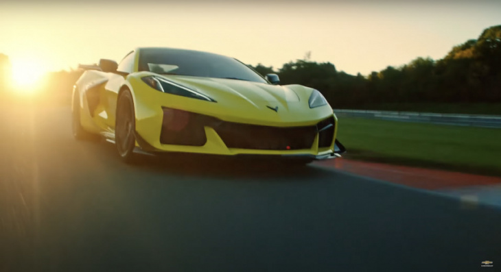 gm starts shipping first customer z06s with production scheduling set to resume!!!