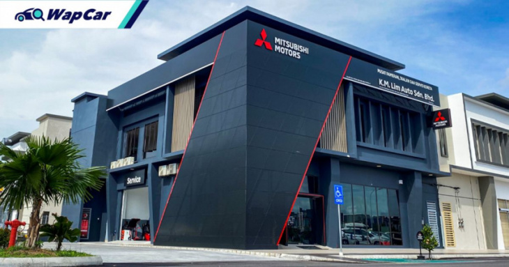 mitsubishi officially opens their 3s centre in kluang, 55 showrooms in total throughout malaysia