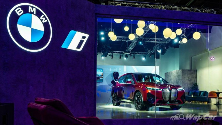 as of q3 2022, bmw has more than doubled its ev sales, to launch i5 in 2023