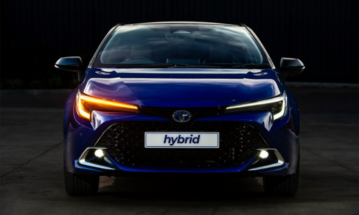 android, corolla hatch hybrid joins toyota’s local lineup – pricing and specification