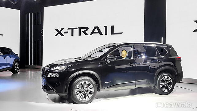 android, new nissan x-trail: first look