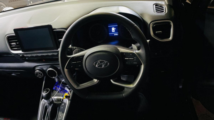 pics: attempted to swap the steering from the new hyundai venue to old