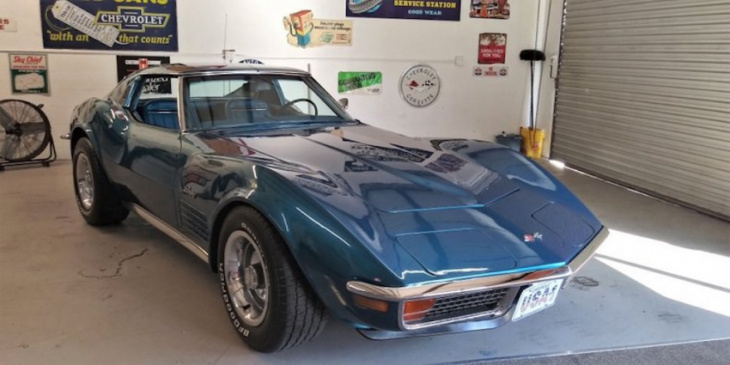 gaa auction in north carolina serves up nearly 50 corvettes of all kinds