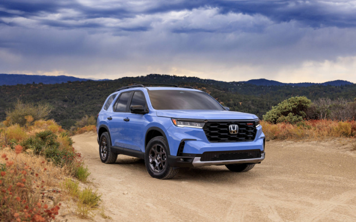 2023 honda pilot debuts with more space, rugged looks