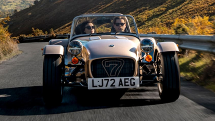 caterham seven 340 revealed in s and r form