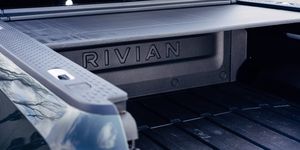 amazon, rivian electric vans will be delivering for amazon across the u.s. this holiday season