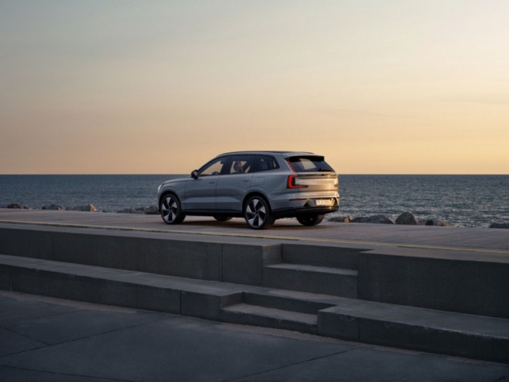 android, 2024 volvo ex90 revealed as electric alternative to xc90