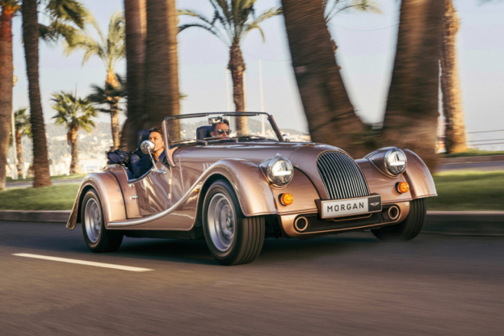morgan updates plus four and plus six roadsters