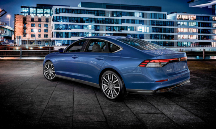 android, honda wants to revitalize the midsize sedan with the 11th-generation accord