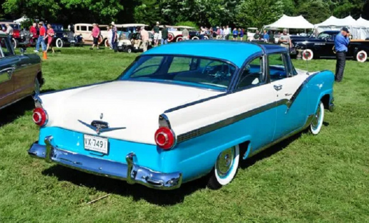 dearborn royalty: the 1955-56 ford crown victoria
